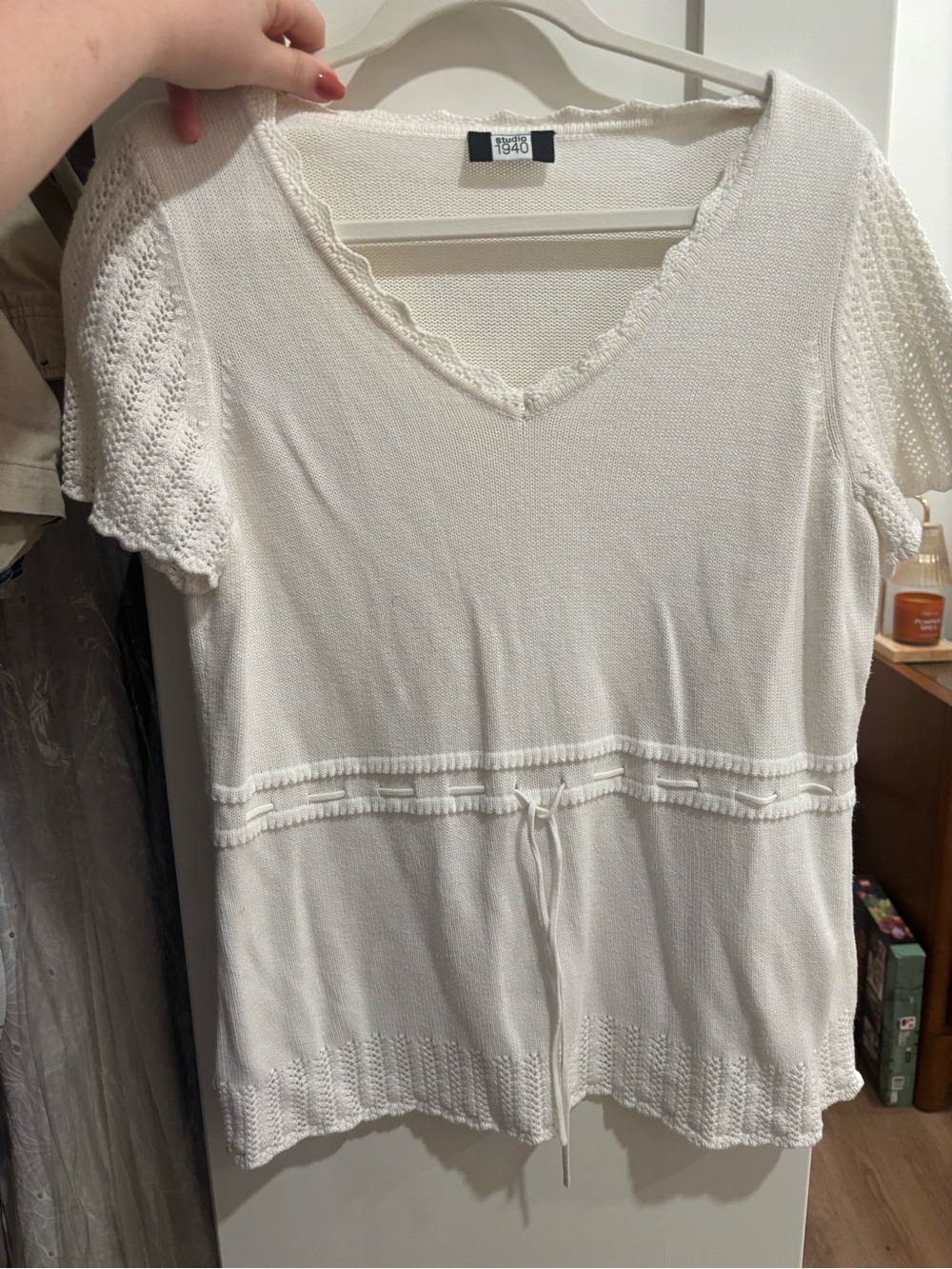 Studio 1940 Cream V-Neck Knit Drawstring Tunic